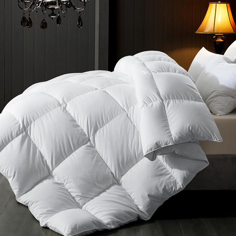 All Seasons Microfiber Luxurious Hotel Quality Quilted Bamboo Duvet_0